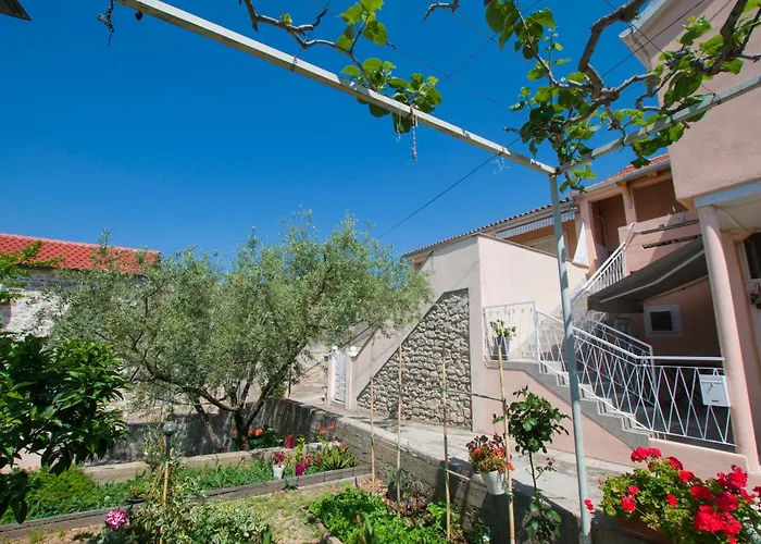 Neno Apartamento Sutomiscica