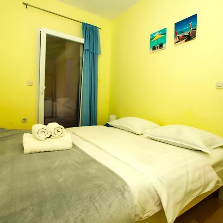 Apartamento Neno Sutomiscica